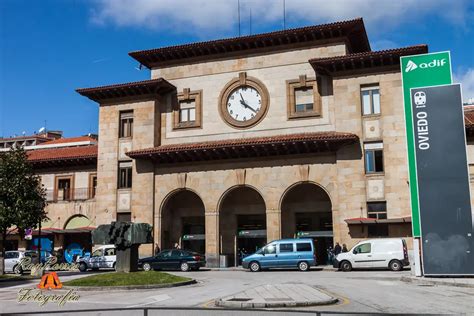 estacion oviedo tur|Estación de tren de Oviedo. Asturias